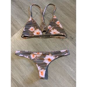 Acacia set